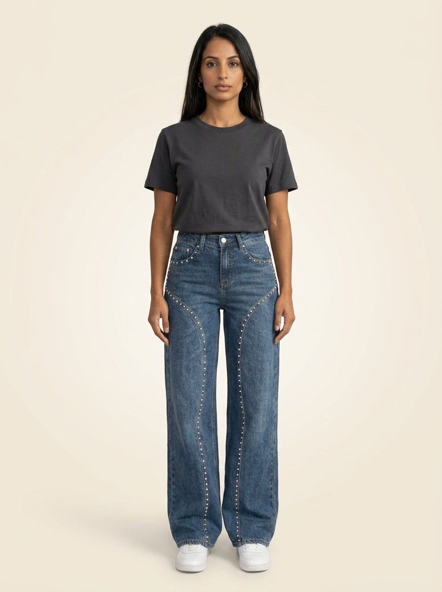 Jean droit orné de STRASS